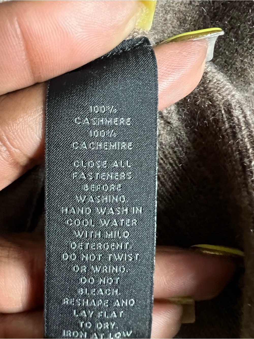 SAKS FIFTH AVENUE | 100% Cashmere Half-Zip Sweater - Picture 7 of 7